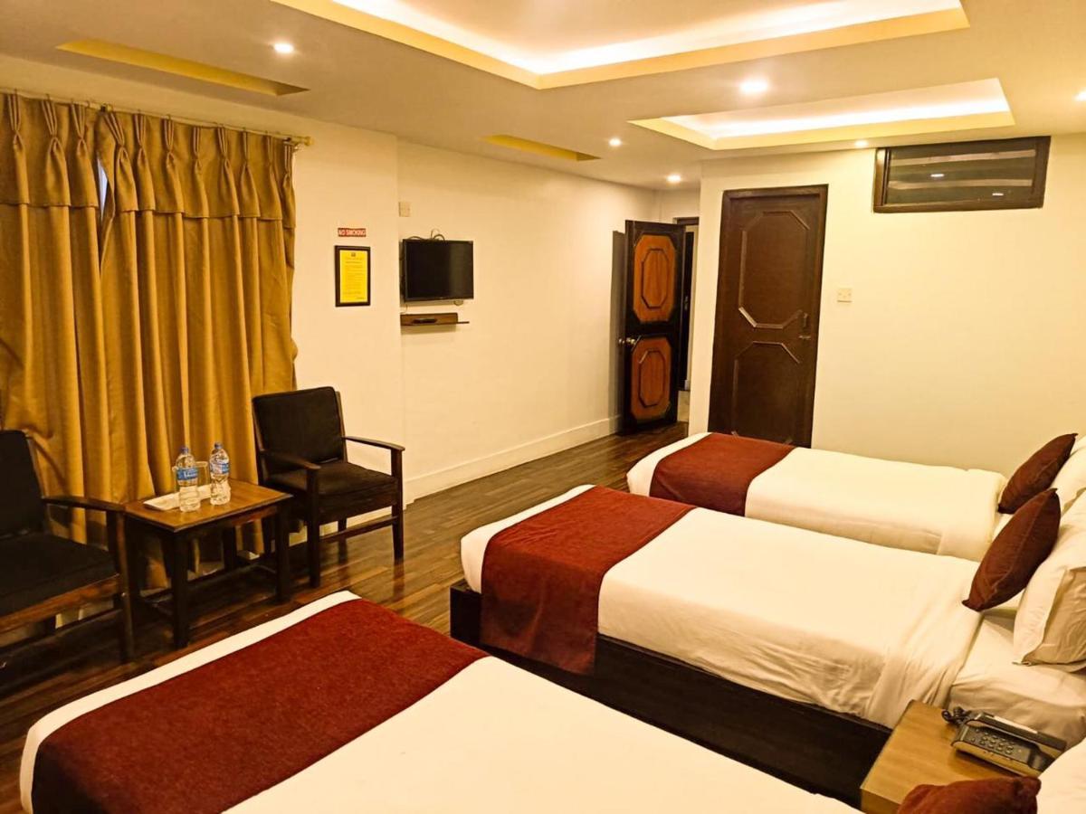 Thamel Grand Hotel Катманду Екстер'єр фото