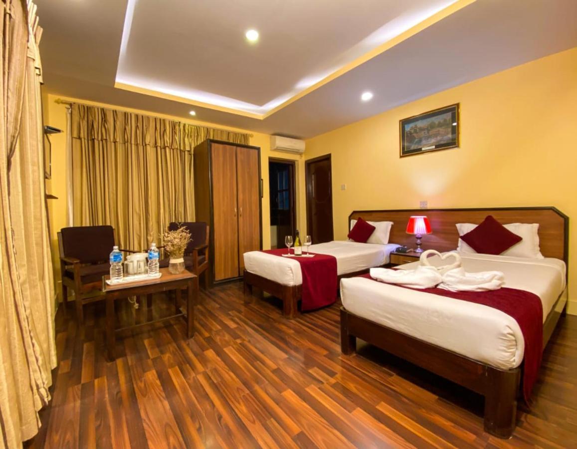 Thamel Grand Hotel Катманду Екстер'єр фото