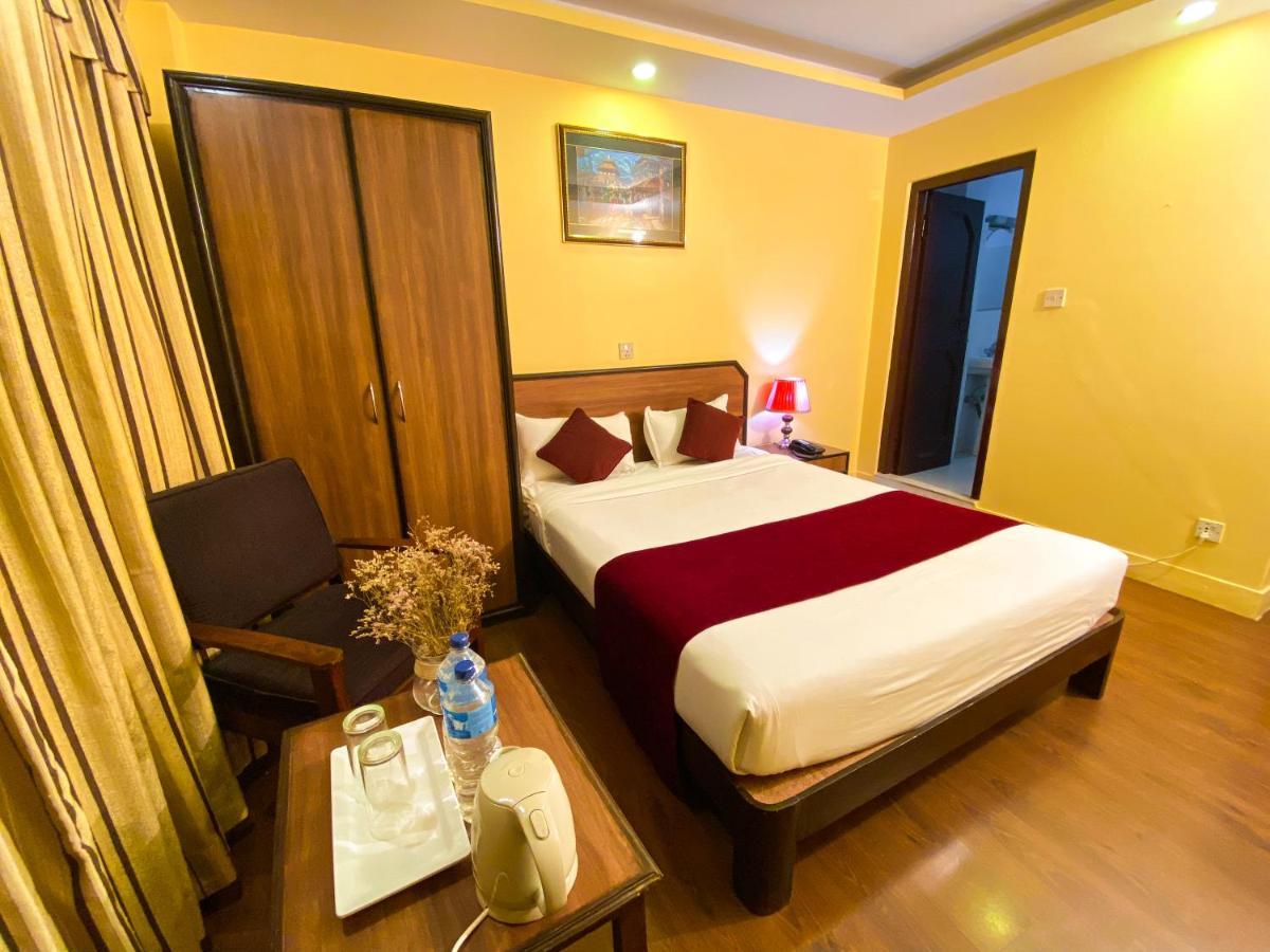Thamel Grand Hotel Катманду Екстер'єр фото