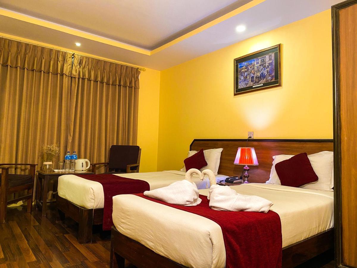 Thamel Grand Hotel Катманду Екстер'єр фото