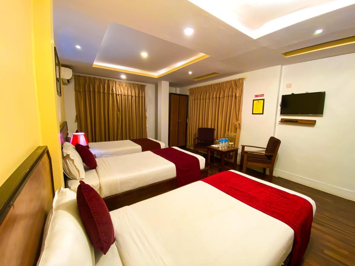 Thamel Grand Hotel Катманду Екстер'єр фото