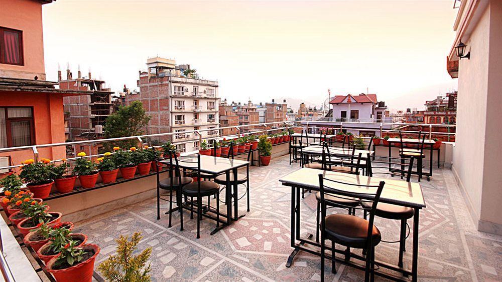 Thamel Grand Hotel Катманду Екстер'єр фото