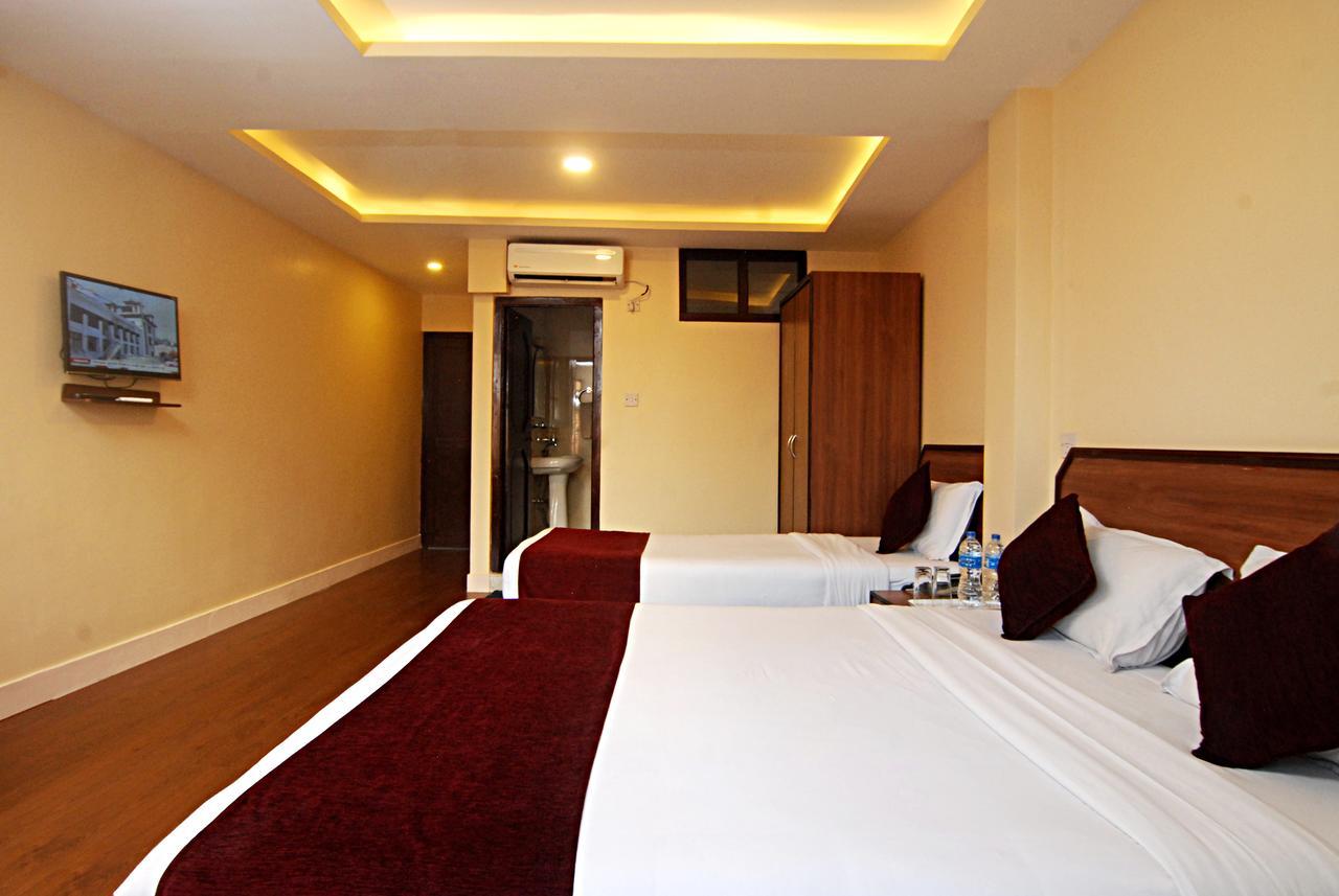 Thamel Grand Hotel Катманду Екстер'єр фото
